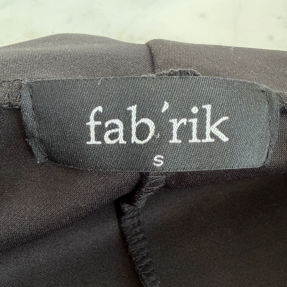 fab'rik Black Women's drape Jacket with Faux Leather Sleeves New - Picture 7 of 7